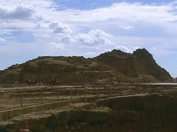 The crumbling Queen's Pyramids of Khufu